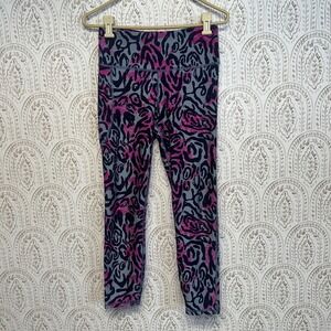 Under Armour Women's Compression Leggings Size Medium Wild Print HeatGear